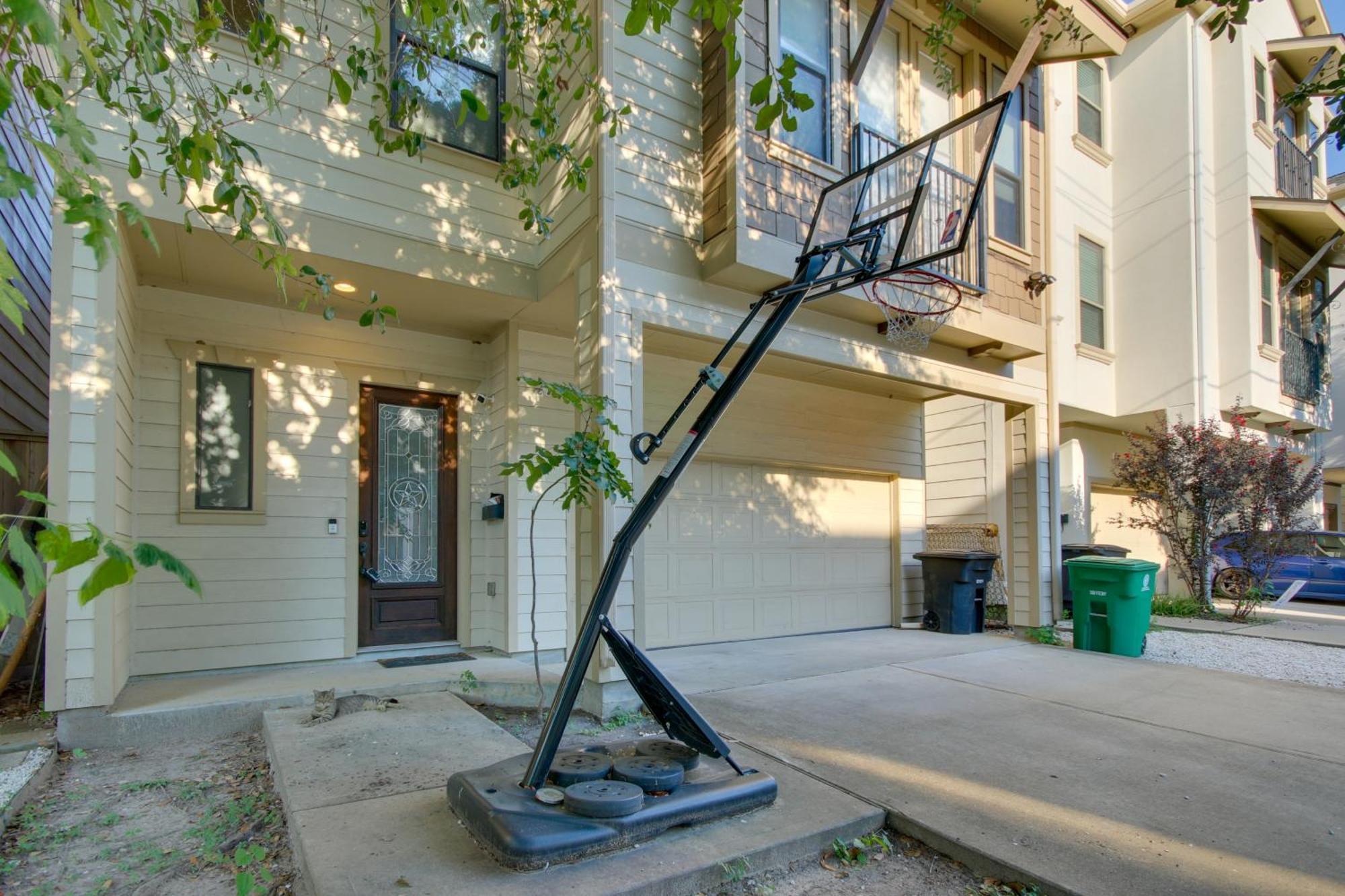 Tatil Evi Pet-friendly About 7 Mi To Downtown! *