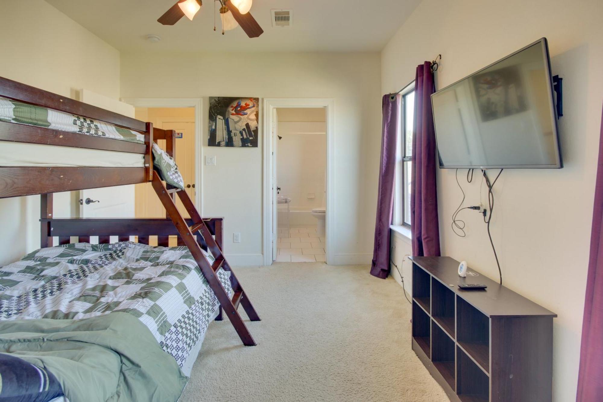 Tatil Evi Pet-friendly About 7 Mi To Downtown! Houston
